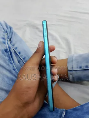 Tecno Spark Go 64 GB Blue