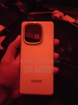 নতুন iQOO ২৫৬ জিবি হোয়াইট