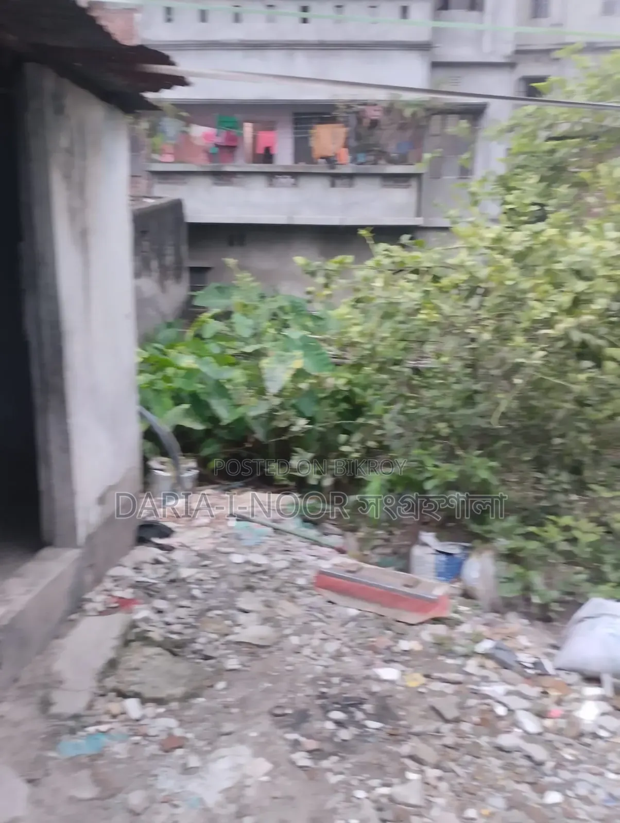 মে ১০: ঢাকা-চট্টগ্রাম হাইওয়ে সংলগ্ন এক দাগে ৩০০ বিঘা জমি বিক্রি