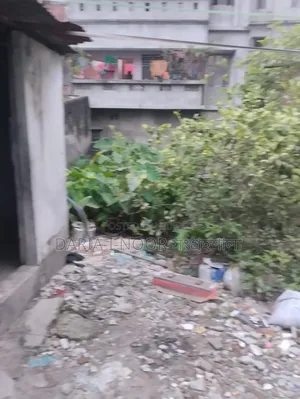 মে ১০: ঢাকা-চট্টগ্রাম হাইওয়ে সংলগ্ন এক দাগে ৩০০ বিঘা জমি বিক্রি