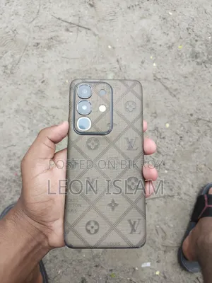 আইকিউওও ১২৮ জিবি ব্ল্যাক
