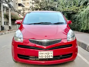 টয়োটা র‍্যাকটিস ২০১০ রেড