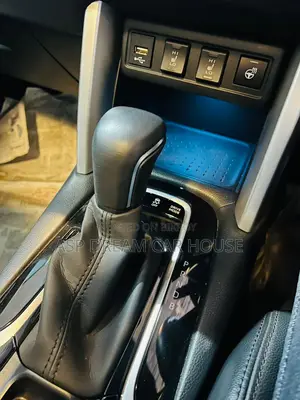 Toyota Corolla Cross 2022 Blue