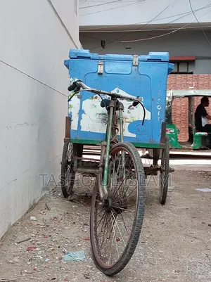 দুধের ভ্যান বিক্রি