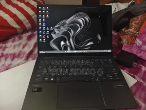 New Laptop Asus Q502 8GB Intel Core Ultra 5 SSD 512GB