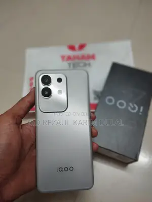 iQOO 11 256 GB Silver