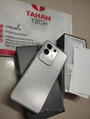 iQOO 11 256 GB Silver
