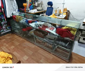 ৪ থাক গ্লাসের টেবিল লেন ৮ ফিট