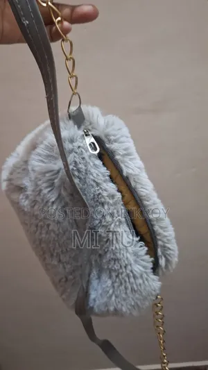 টু শোল্ডার ব্যাগ