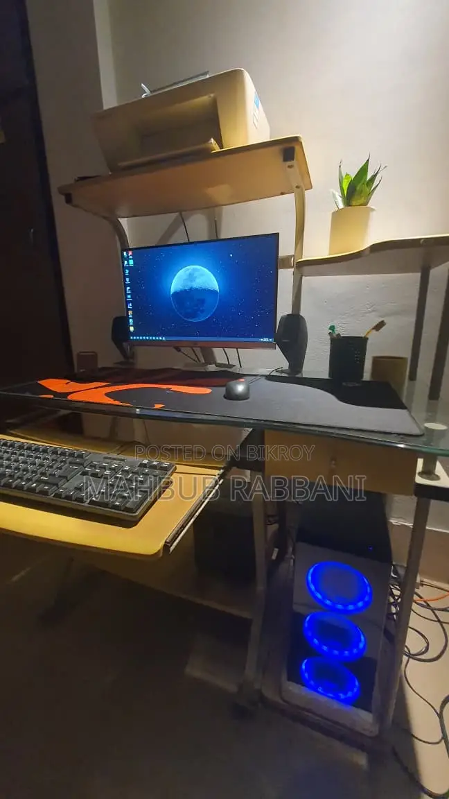 Desktop Computer MSI Model 8GB AMD Ryzen 3 HDD+SSD 1T