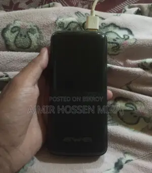 পাওয়ার ব্যাংক + ব্লুটুথ বক্স সহ মোবাইল স্ট্যান্ড