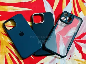iPhone 16 Pro Max (3 Covers)
