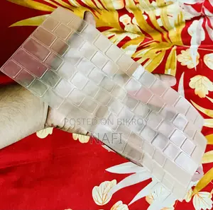 ম্যাকবুক এম৪ প্রো কিপ্যাড কভার