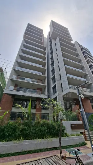 4-bedroom Apartment in Gulshan for Sale