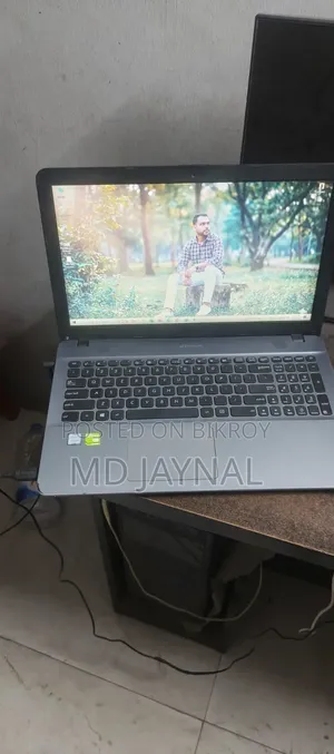 Laptop Asus VivoBook Max X541UA 8GB Intel Core I5 SSD 256GB
