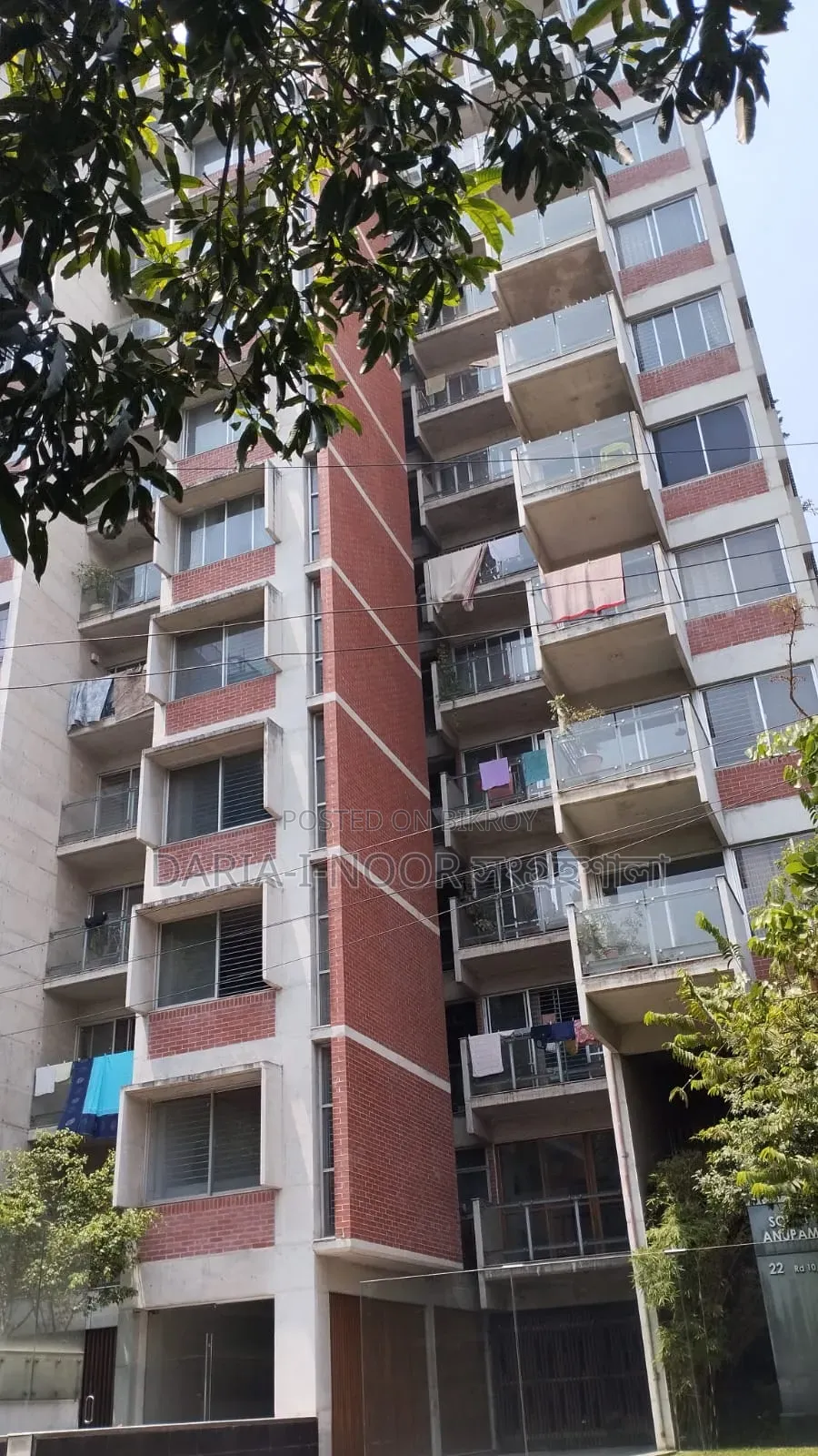 6bdrm Duplex in June 01, Dhanmondi for Sale