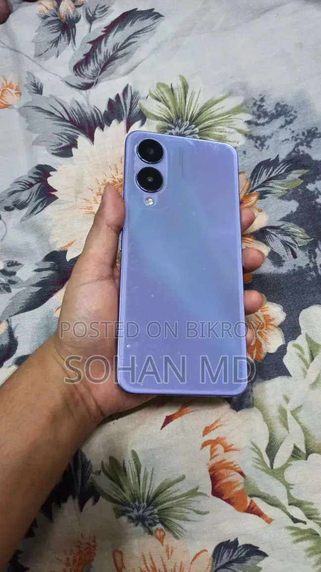 Vivo Y17 128 GB