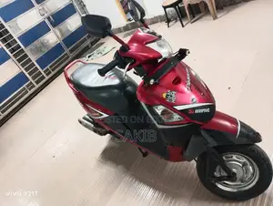 Hero Pleasure 2012 Red