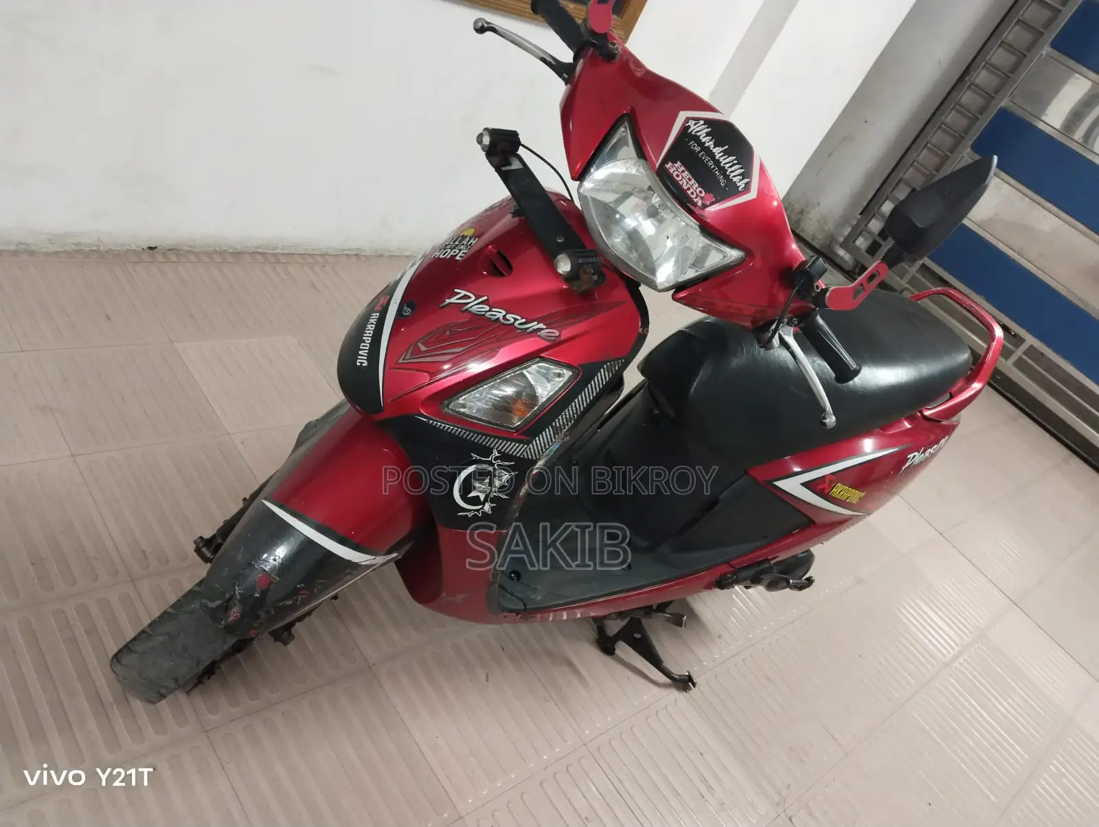 Hero Pleasure 2012 Red