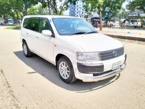 টয়োটা প্রোবক্স ২০১১ সাদা
