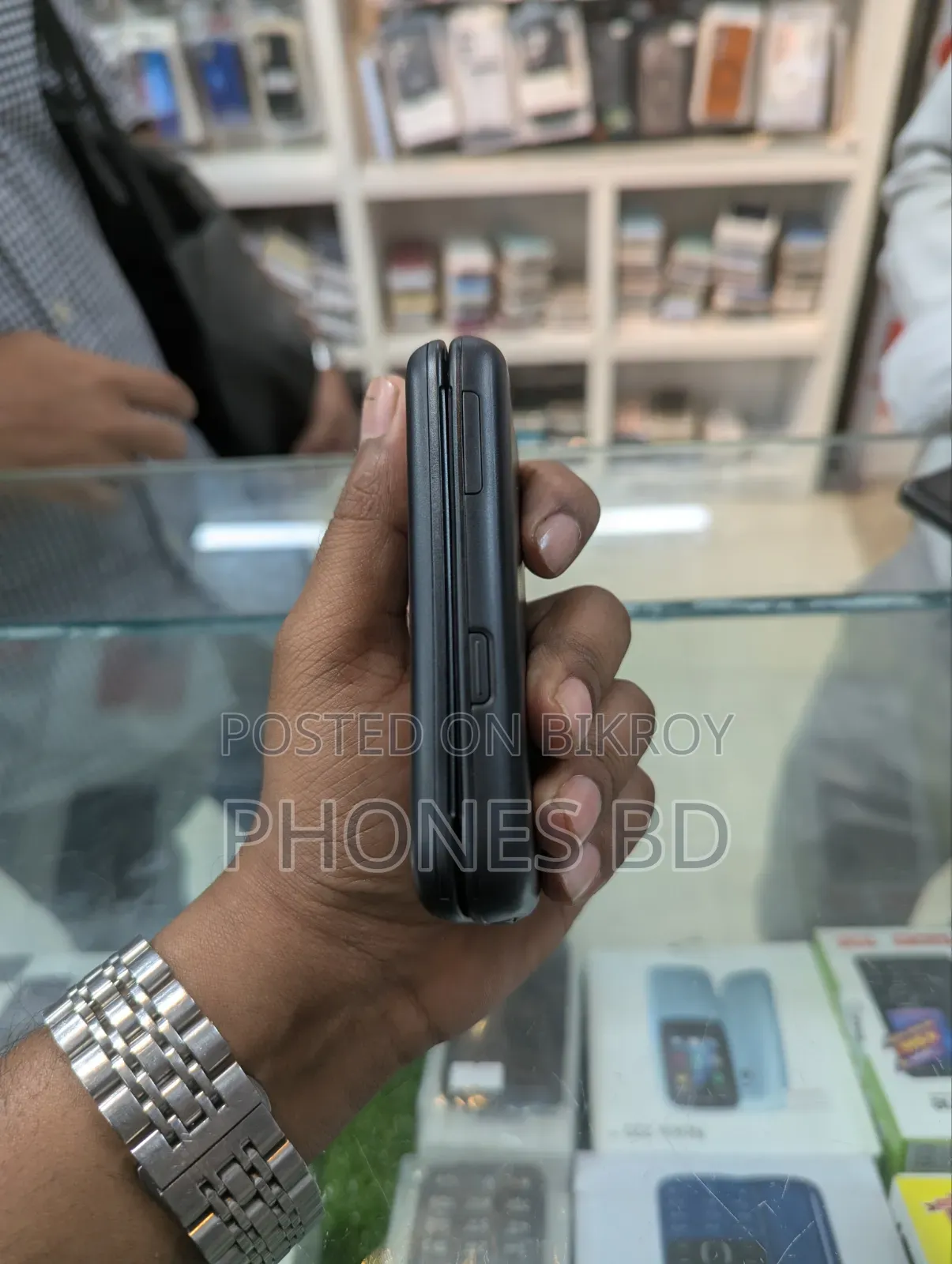 নতুন নোকিয়া ২৬৬০ ফ্লিপ ব্ল্যাক
