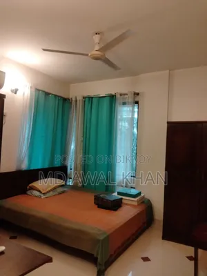 গুলশানে ভাড়ার জন্য ফার্নিশড ৩ বেডরুমের অ্যাপার্টমেন্ট