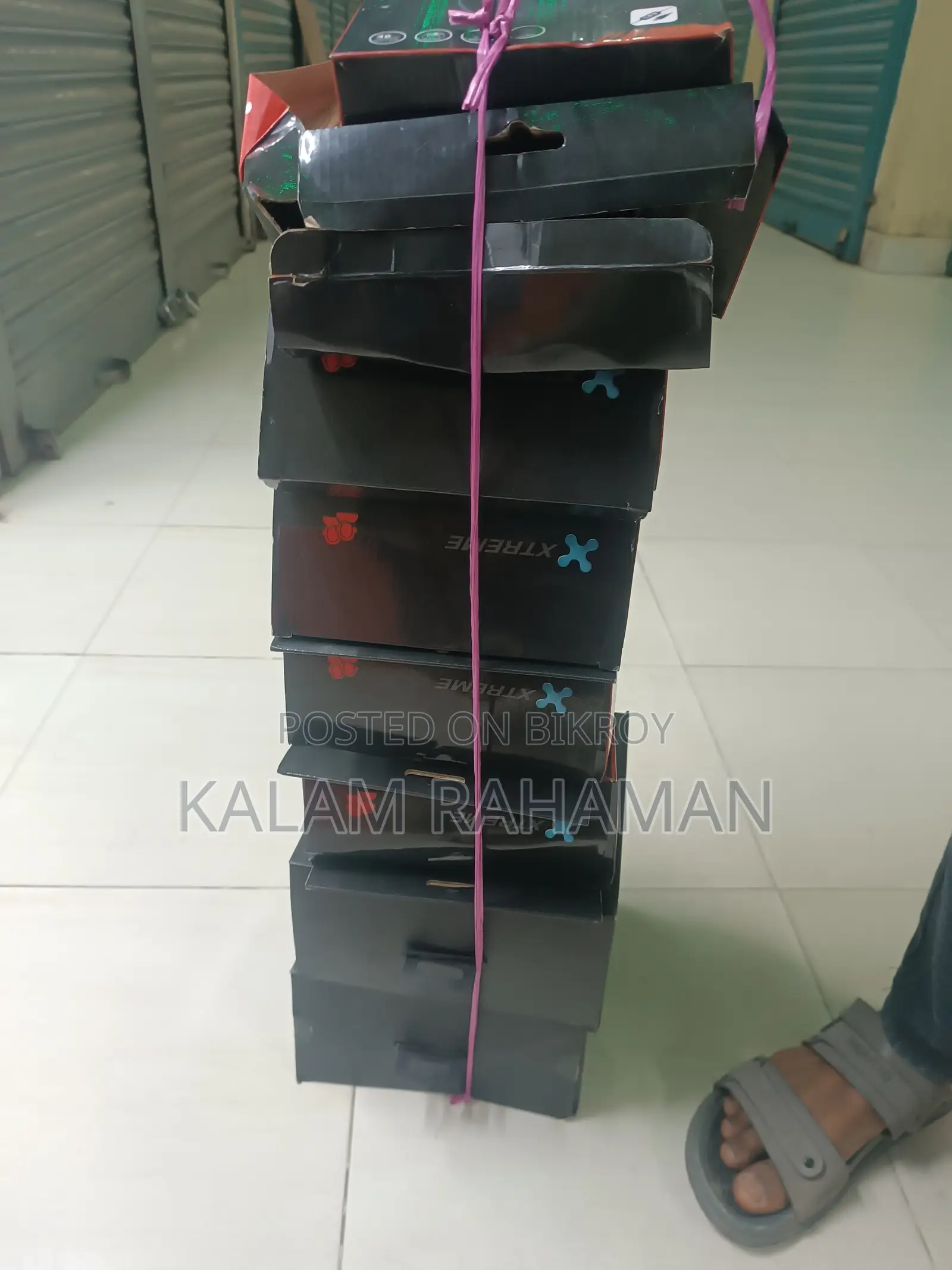 8 Headphones