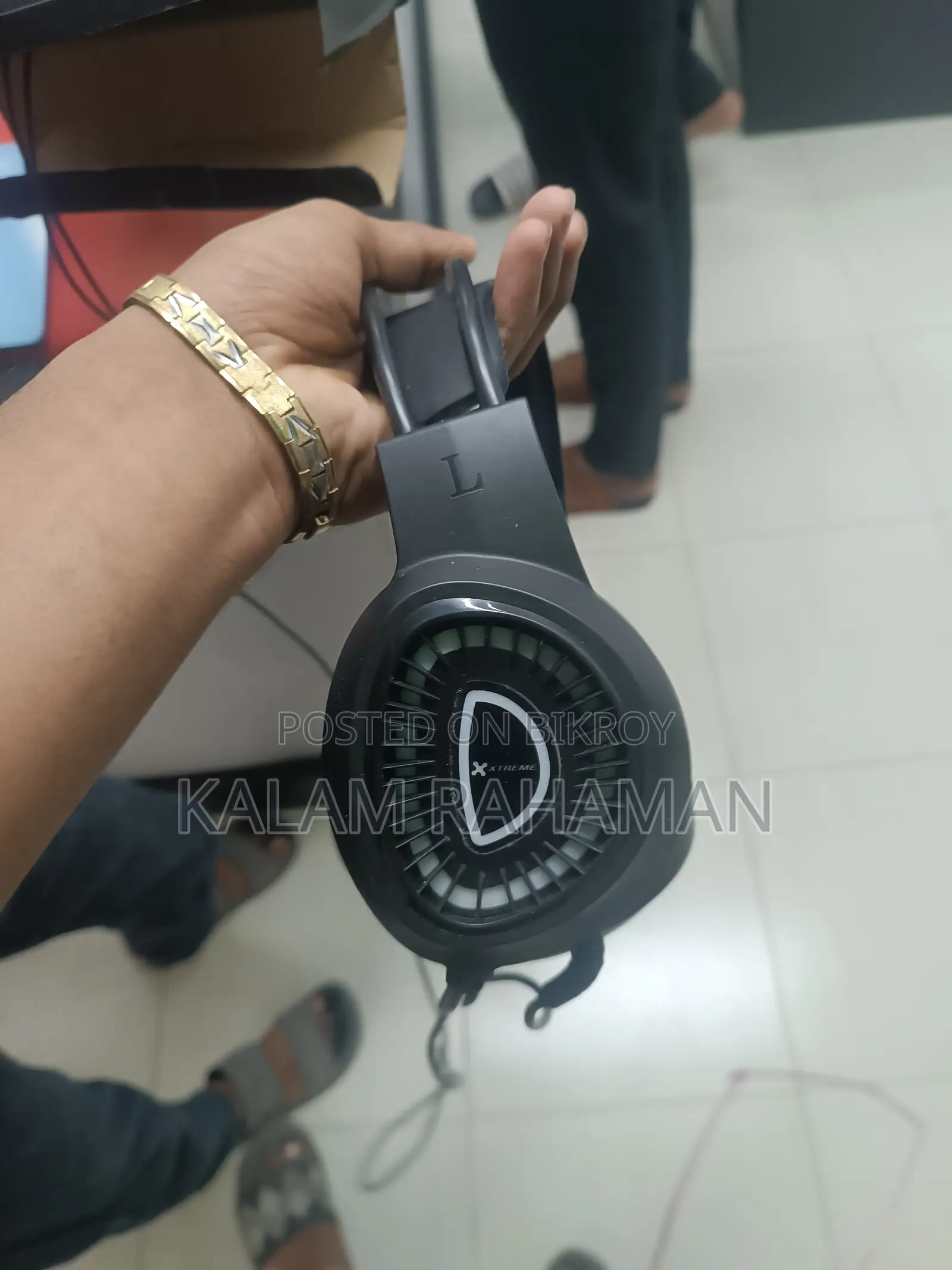 8 Headphones