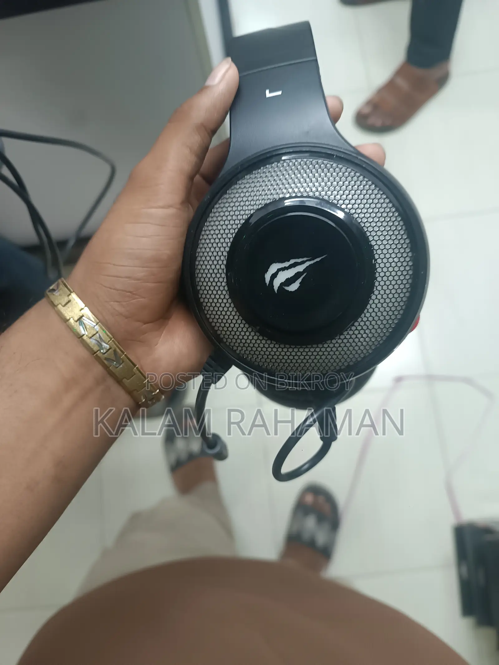 8 Headphones