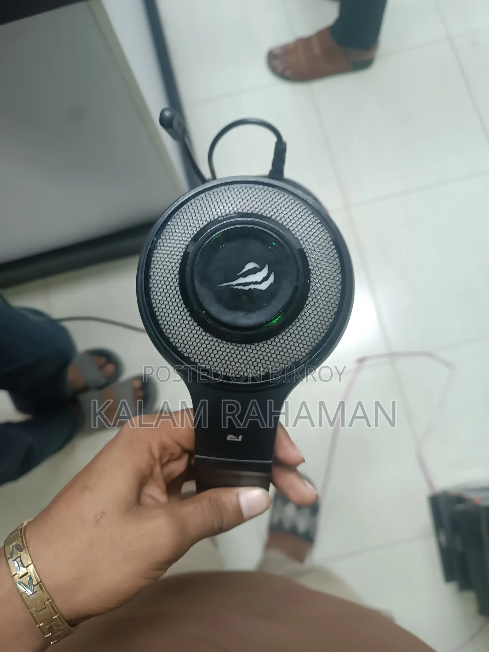 8 Headphones