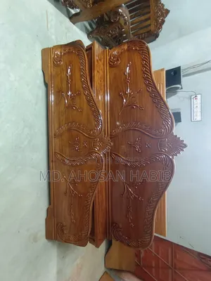 ভালো কন্ডিশনের খাট বিক্রি হবে