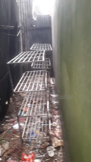স্টিল র‍্যাক দুই পিস