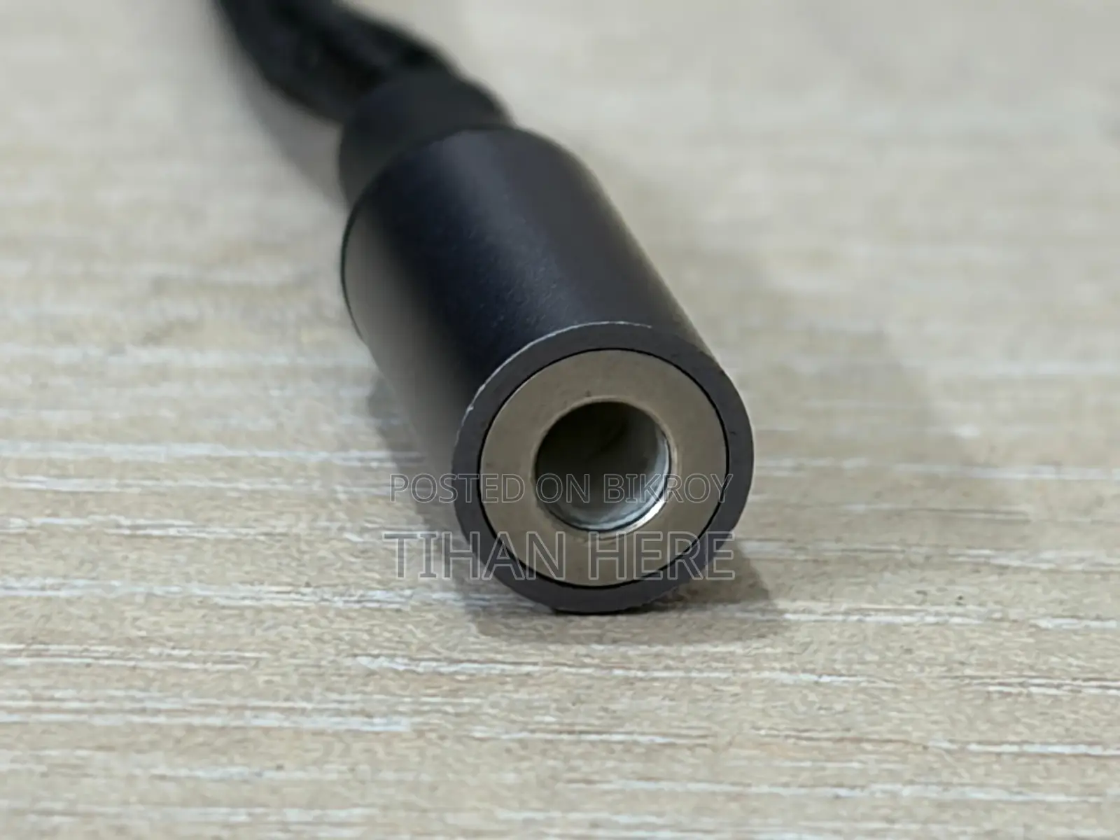 iPhone Lightning Port to 3.5mm Converter | Dongle