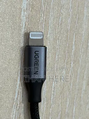 iPhone Lightning Port to 3.5mm Converter | Dongle