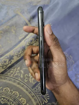 Apple iPhone X 64 GB Black