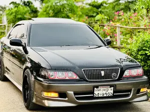 Toyota Cresta 2002 Black