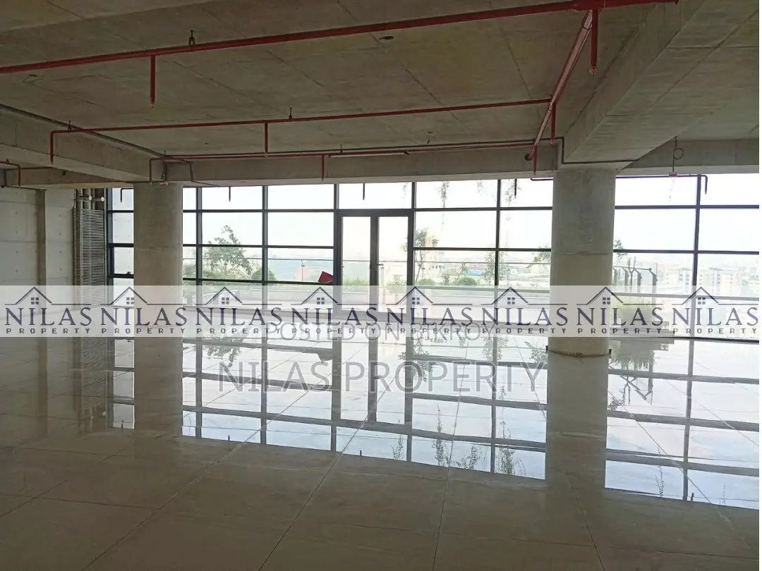 Modern New 8300 Sft Commercial Premises For Rent
