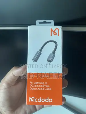 McDodo Lightning to 3.5mm Audio Adapter for iPhone With Mic