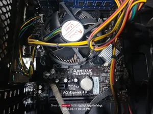 Desktop Computer Samsung AiO 24 8GB Intel Core I3 SSD 16 GB