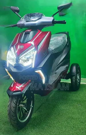 নতুন ট্রাইসাইকেল ২০২৬ লাল