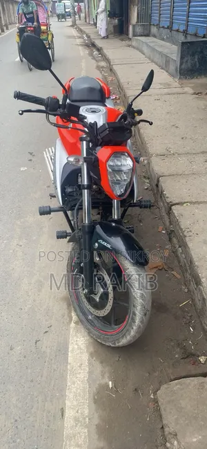 Suzuki Gixxer Fi ABS 2023 Orange
