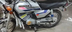 Honda 1990 White