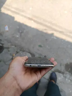 Oppo Reno8 T ১২৮ জিবি অরেঞ্জ