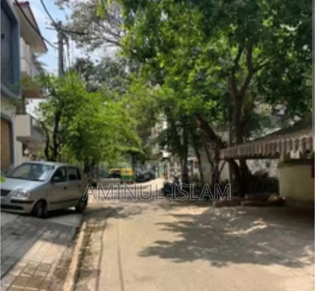 7-Bedroom House in Haziganj Main Road, Narayanganj Sadar for Sale