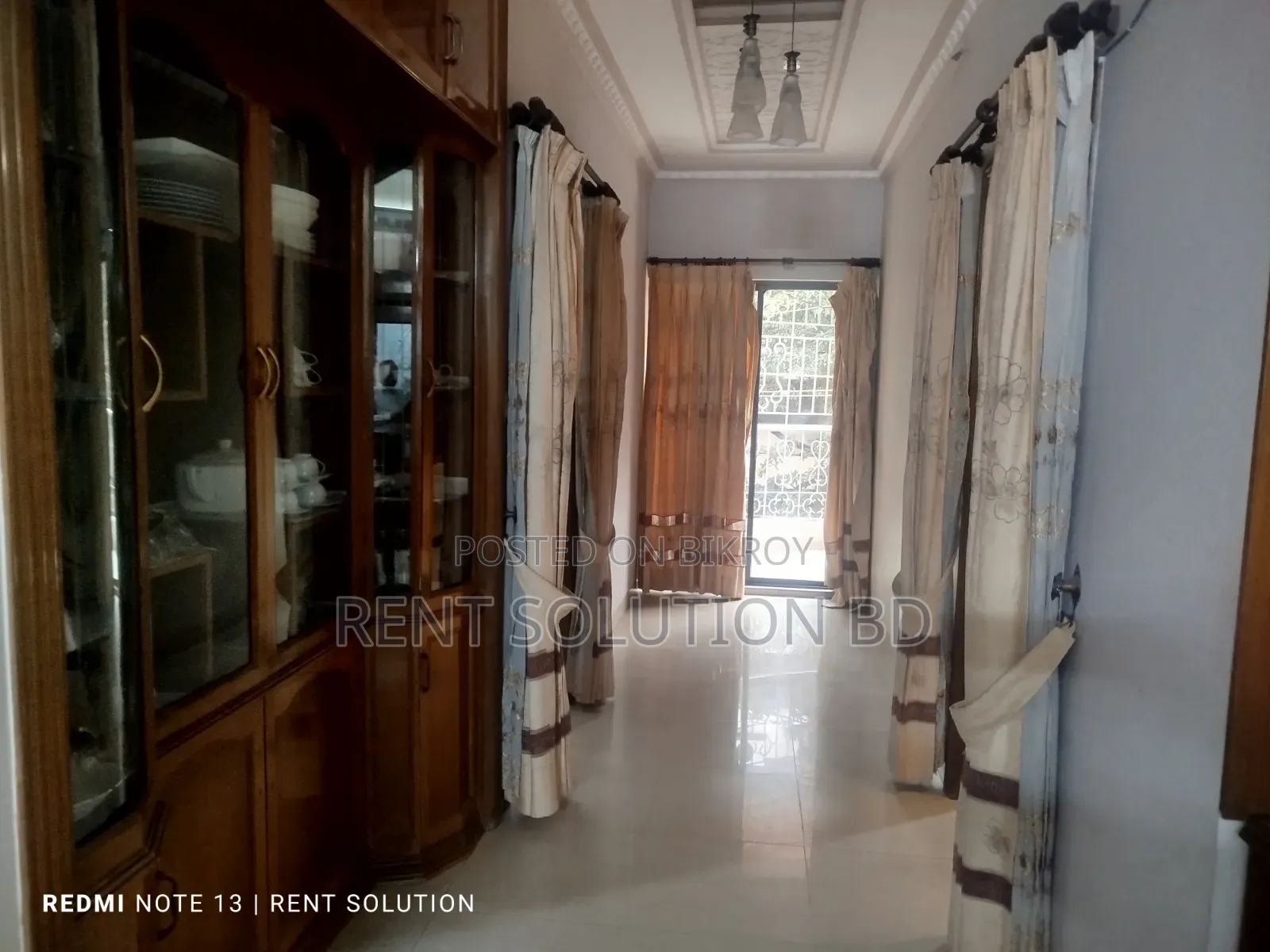 Furnished 4bdrm Apartment in Rent Solutions Bd, Banani for Sale