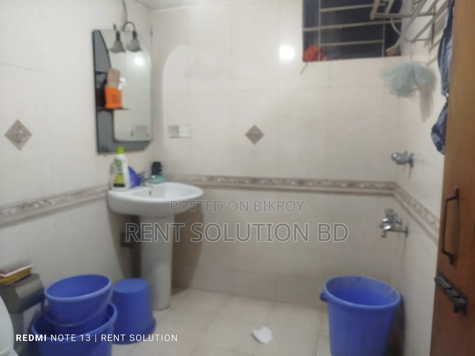 Furnished 4bdrm Apartment in Rent Solutions Bd, Banani for Sale