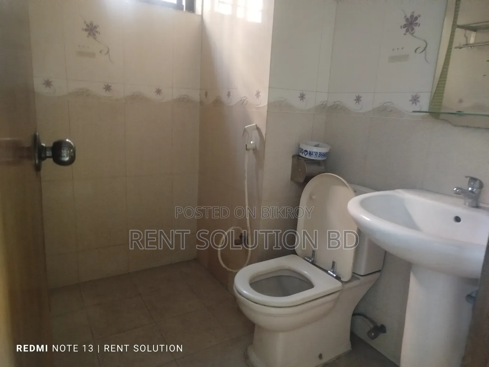 Furnished 4bdrm Apartment in Rent Solutions Bd, Banani for Sale
