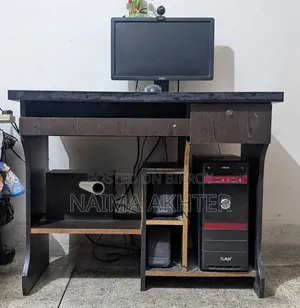 Desktop Computer Dell 4GB Intel HDD 500GB