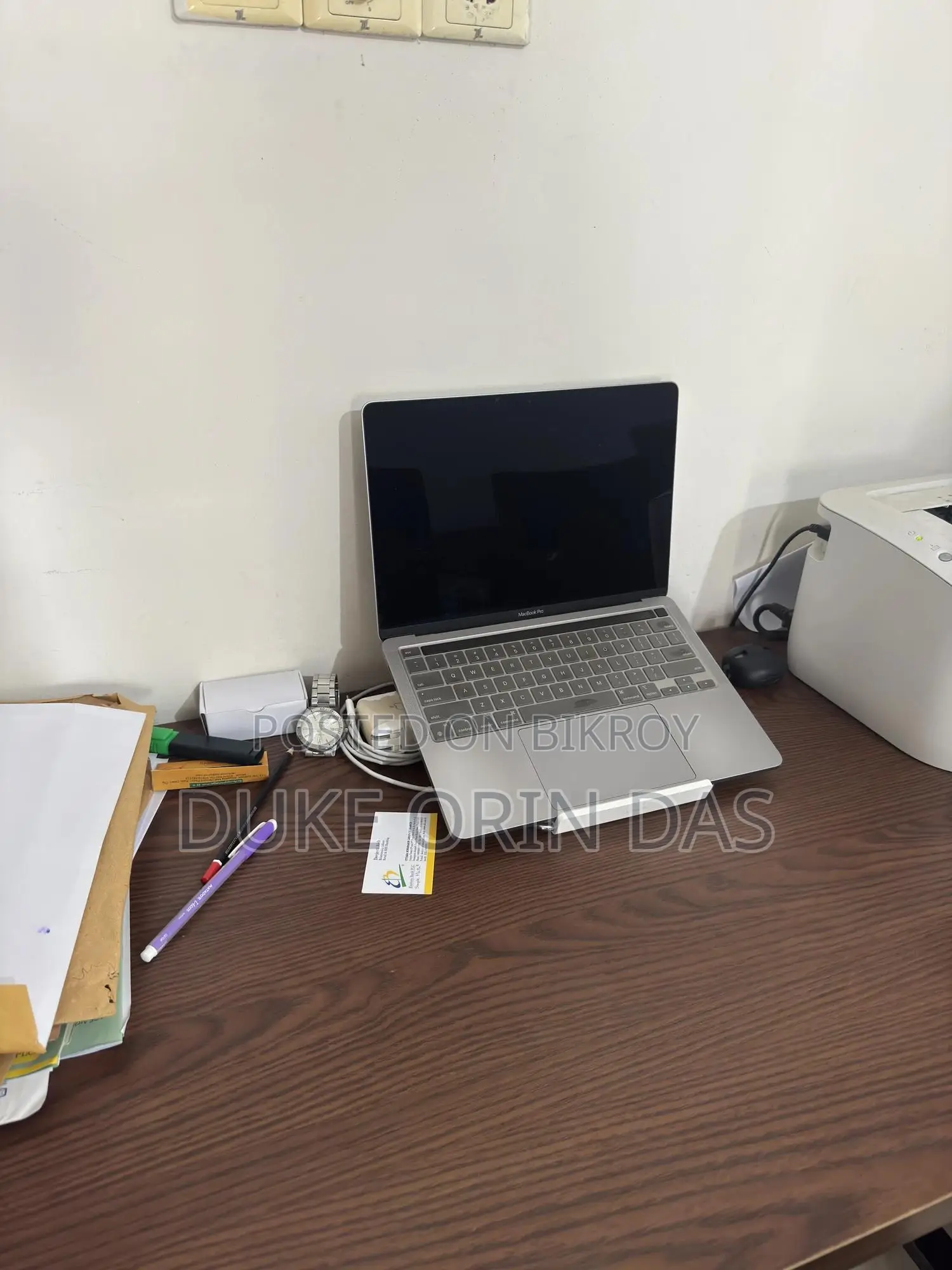 Laptop Apple MacBook Pro 2023 M2 8GB Apple M2 SSD 256GB