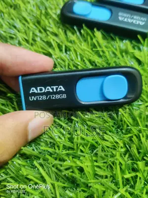 Adata Uv128 128gb High-Speed Usb 3.2 Pendrive